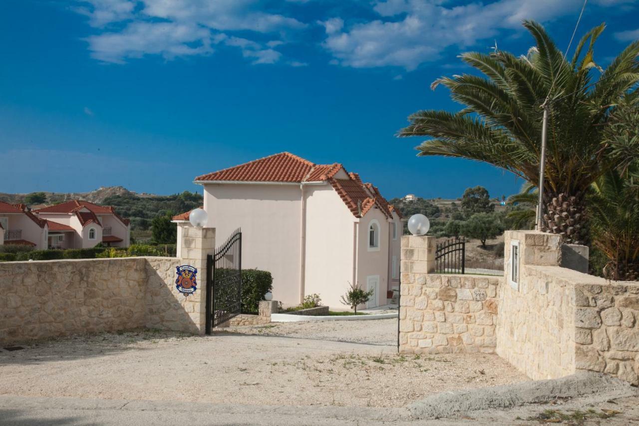 Cavaliere Houses ليكسوري المظهر الخارجي الصورة